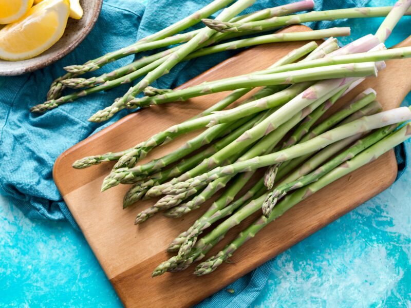 Asparagus with our Seyval Blanc Reserve